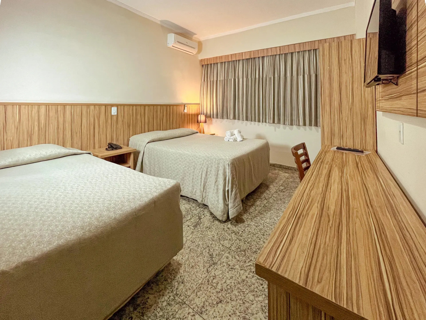 Photo - Hotel Dan Inn Campos do Jordão