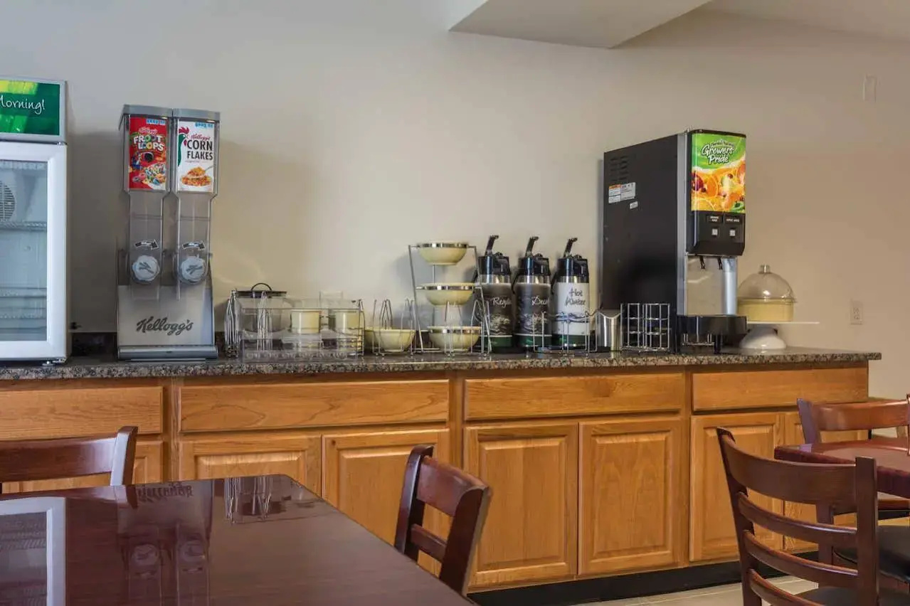 Photo - Days Inn by Wyndham Hartsfield Jackson Atlanta Airport West
