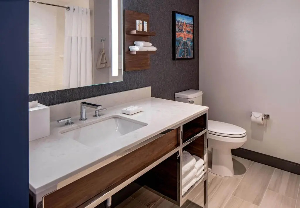 Photo - Hilton Garden Inn Austin University Capitol District