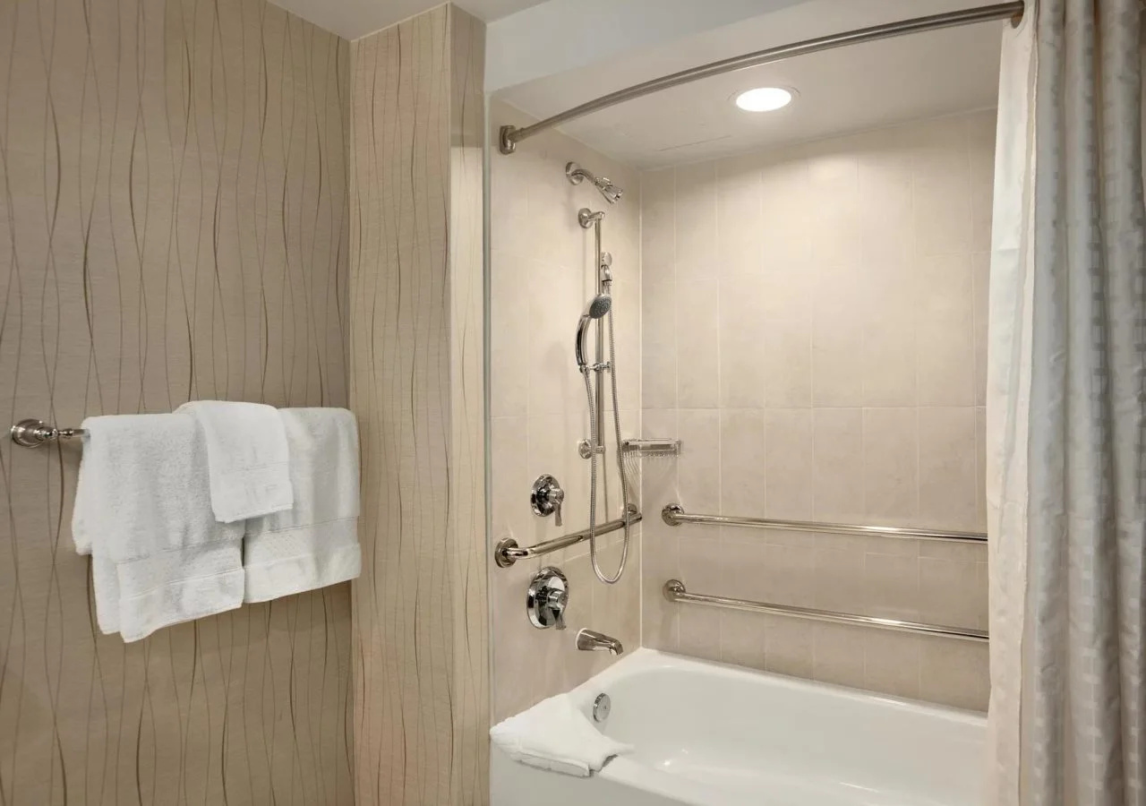 Photo - Hilton Rosemont Chicago O'Hare