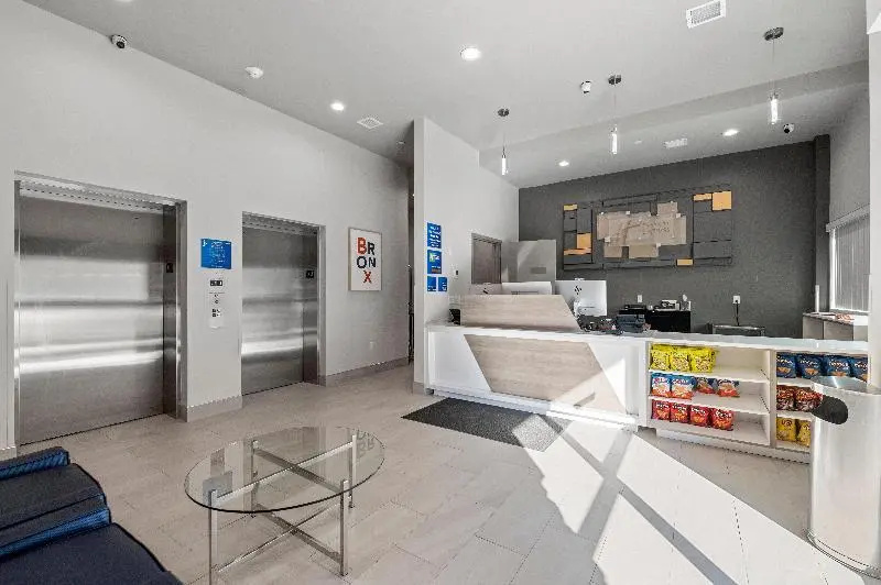 Foto - Holiday Inn Express & Suites Bronx - Zoo Area by IHG
