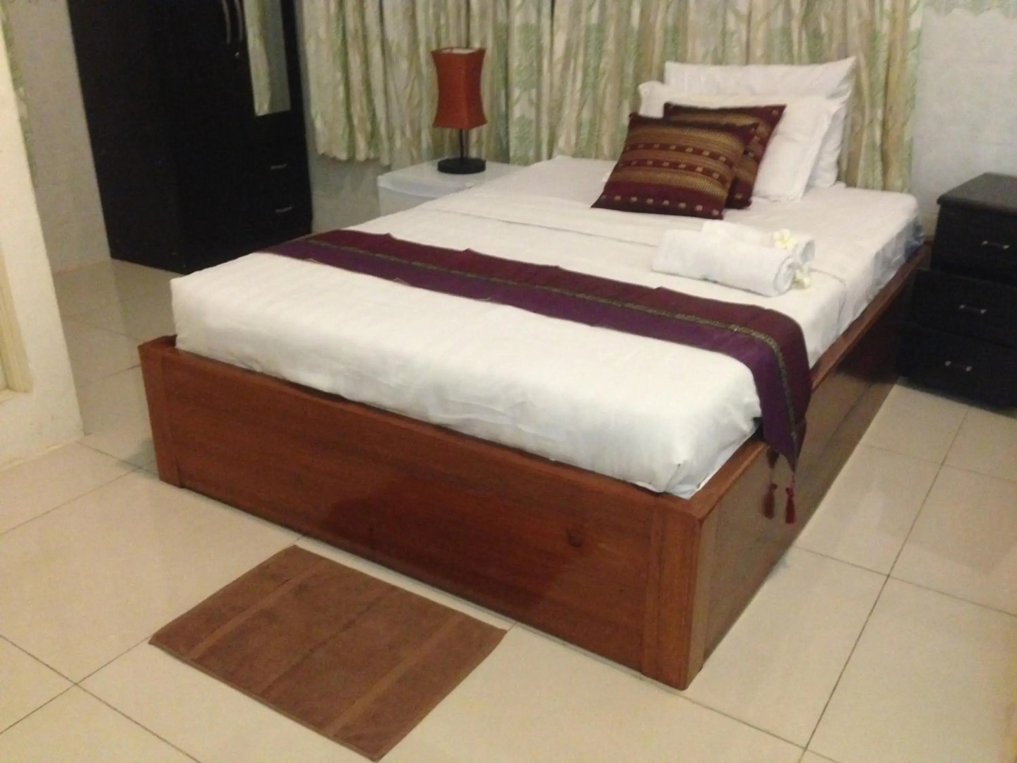 Foto - New Season Riverside Hotel