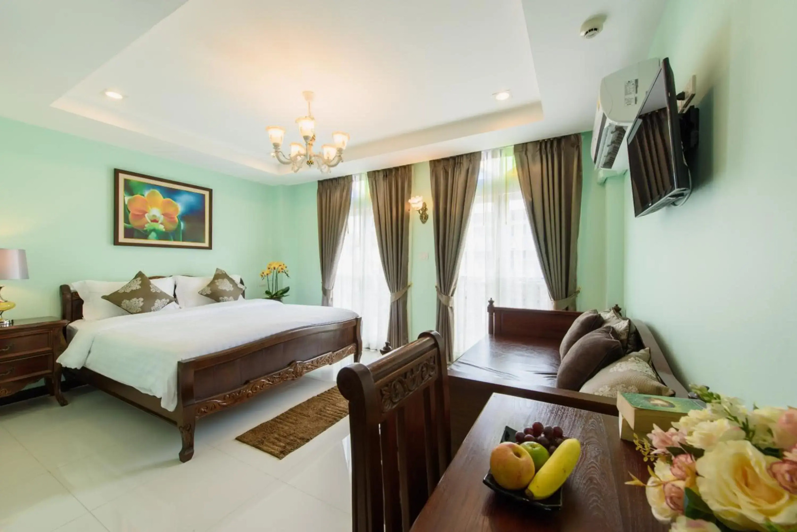 Foto - The Velvet Orchid