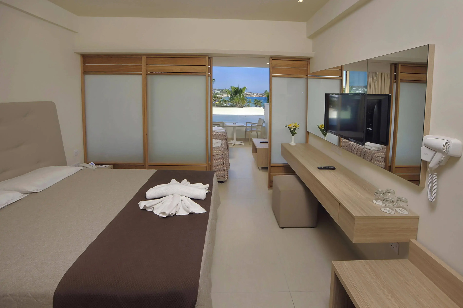 Foto - Nelia Beach Hotel & Spa
