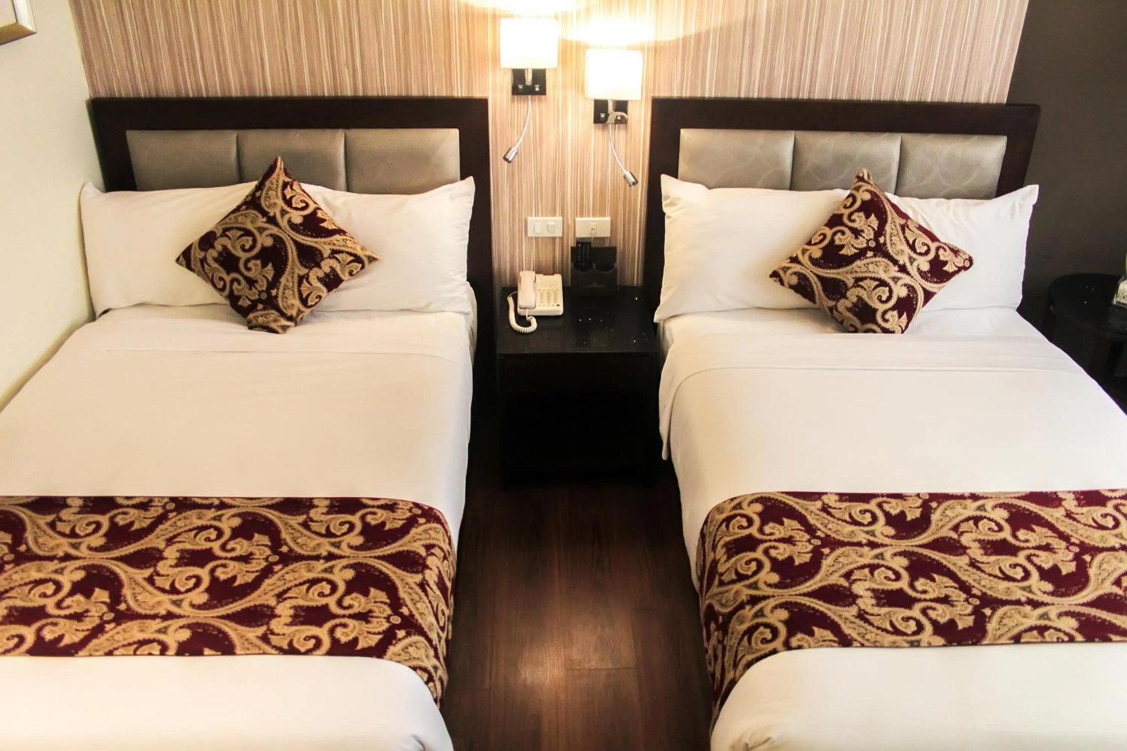 Photo - Brentwood Suites