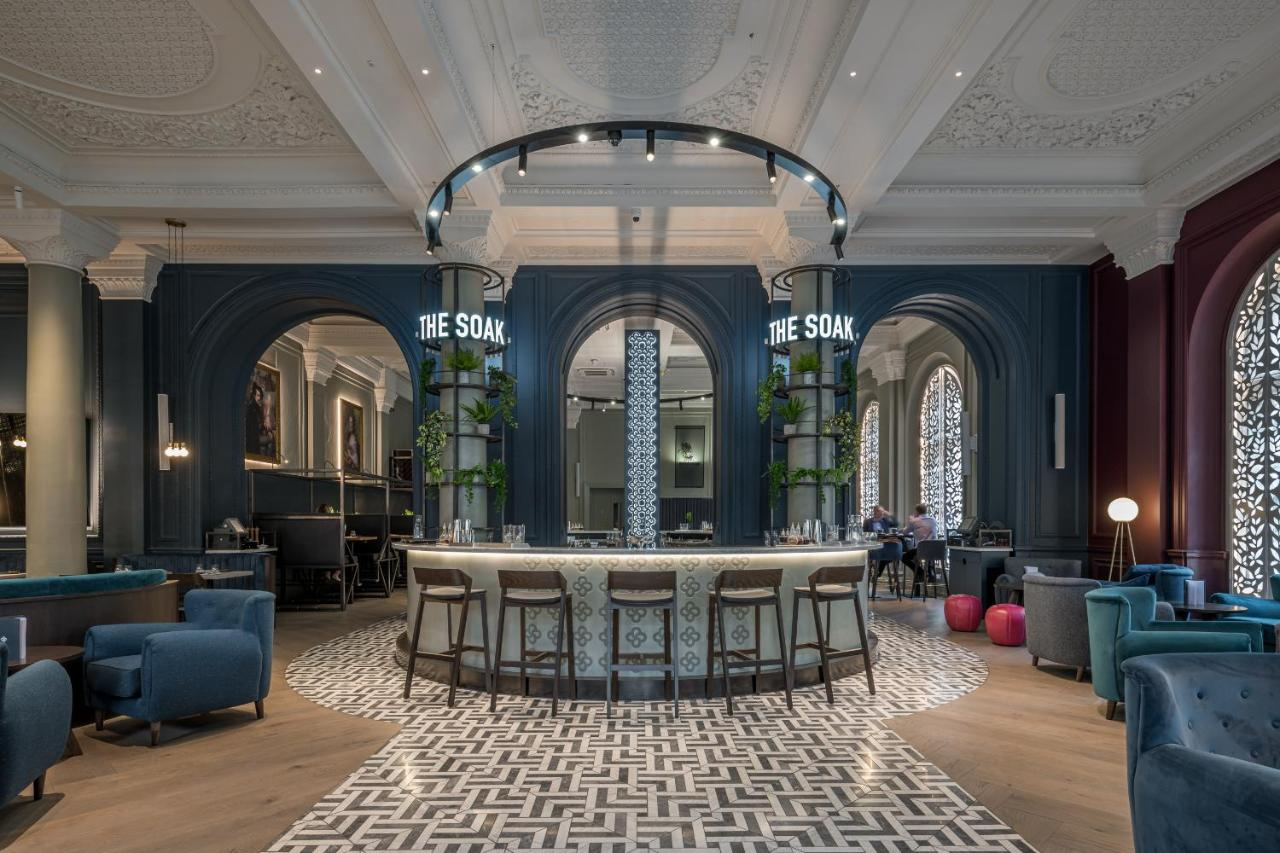 Photo - The Clermont London, Victoria
