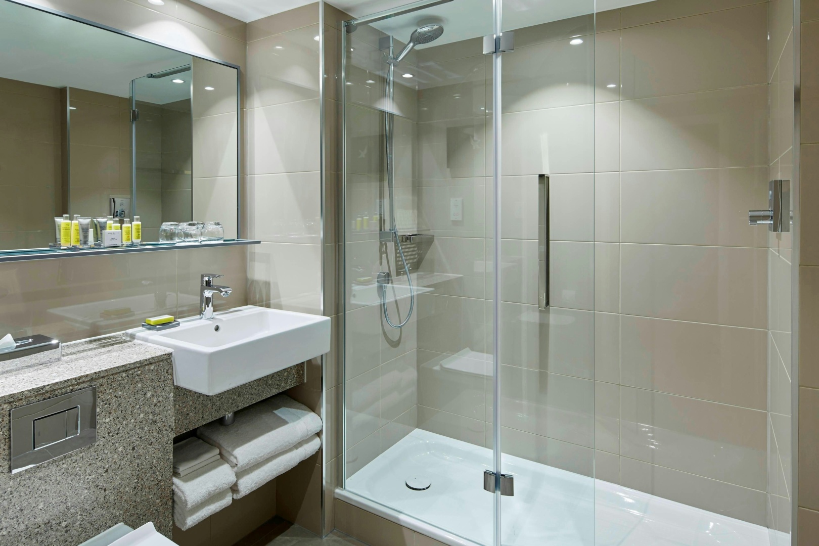Photo - London Heathrow Marriott Hotel