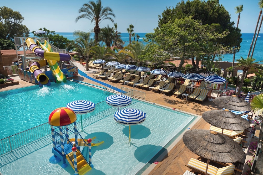 Amathus Residences, Bild 12 von 23