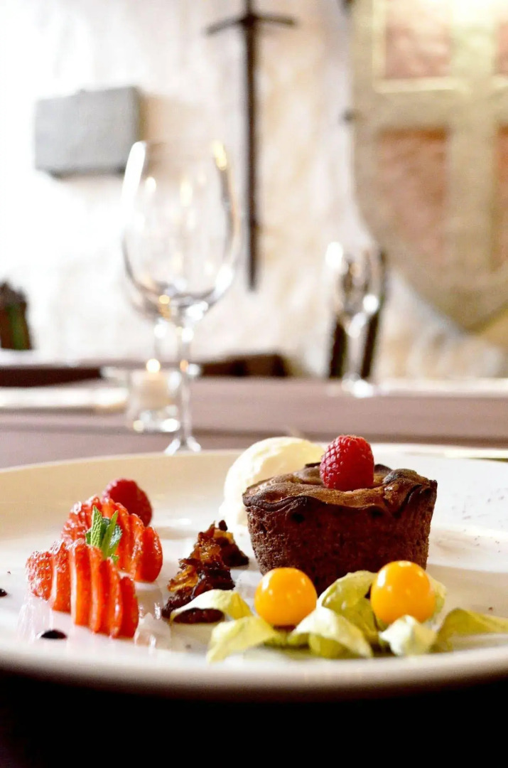 Photo - Three Crowns Residents