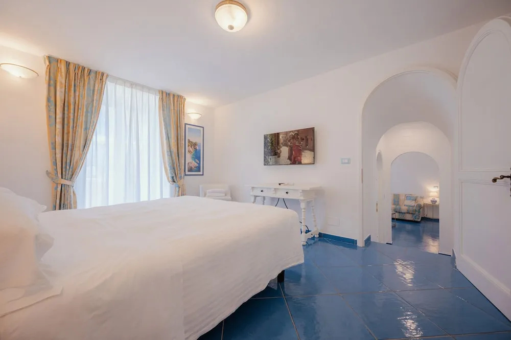 Photo - Grand Hotel Le Rocce