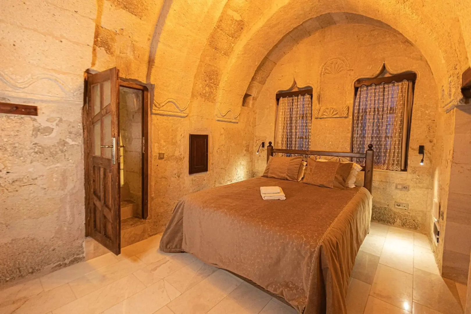 Photo - Taskonak Hotel