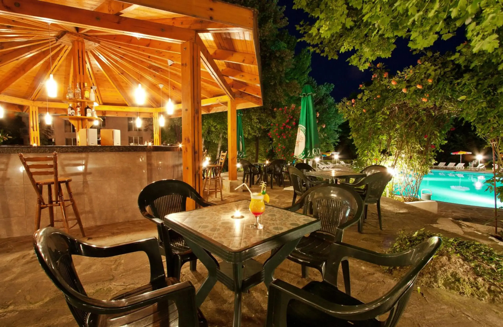 Foto - Ljuljak Hotel
