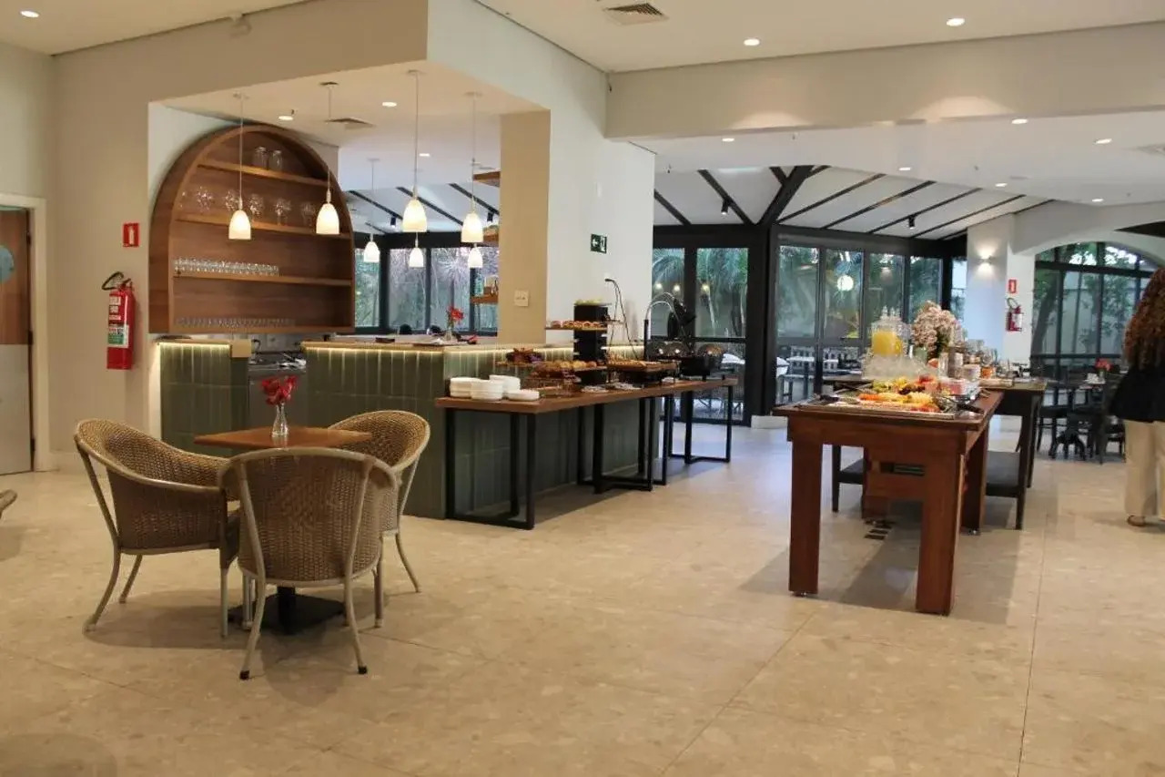 Foto - Quality Suites Vila Olimpia