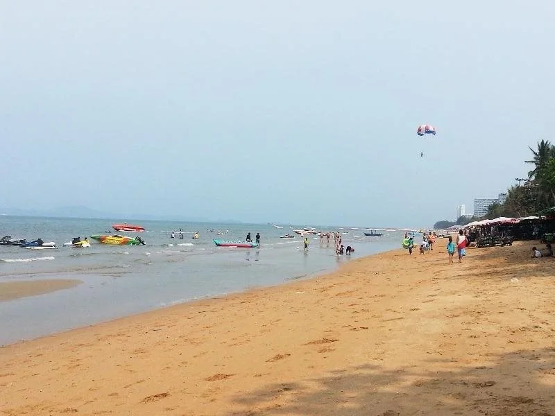 Photo - Vattui Beach Villa Jomtien
