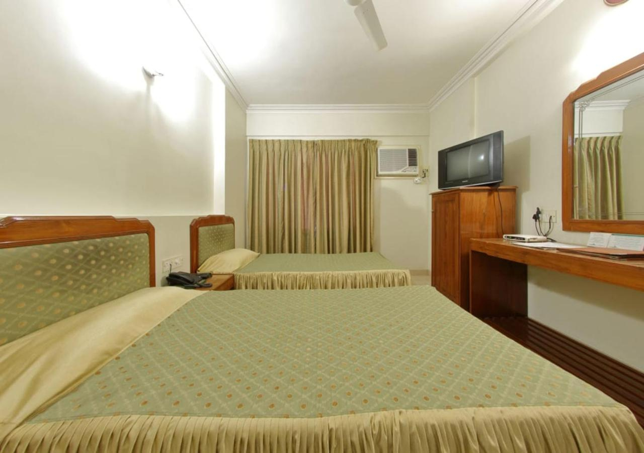 Foto - Hotel Apex Surat