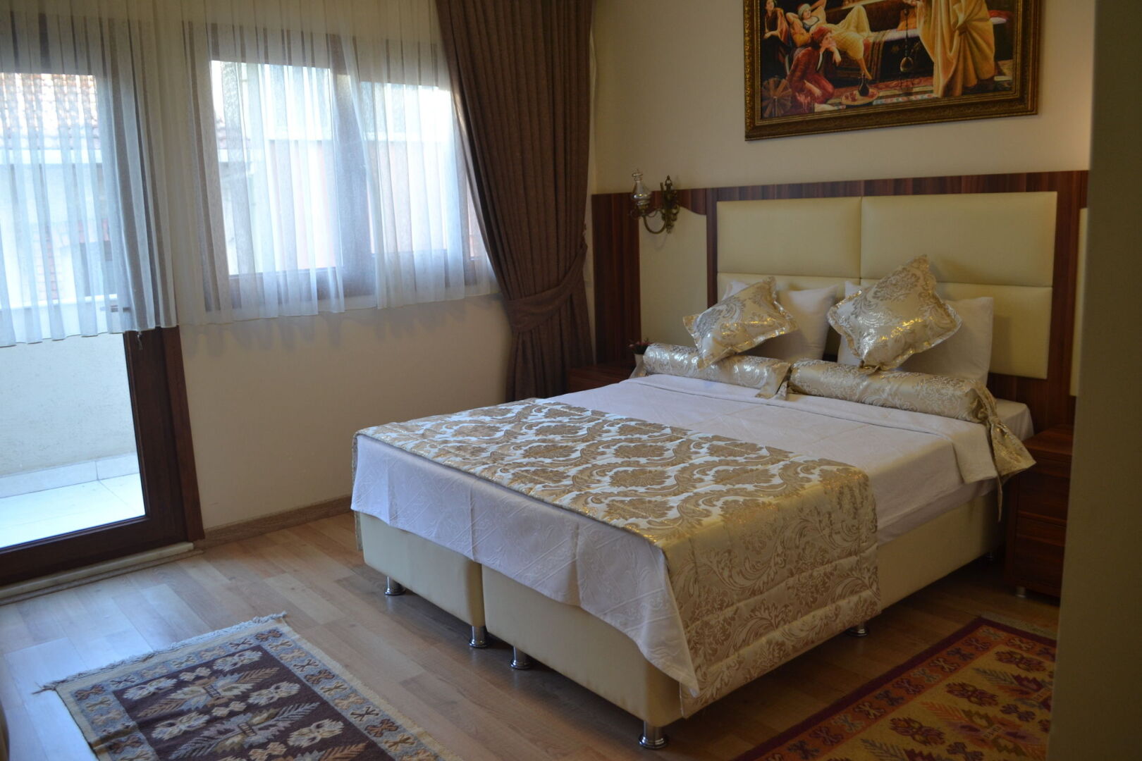 Photo - Peradise Hotel