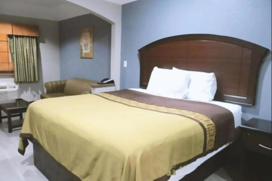 Foto - Hotel O Regency Suites Houston - IAH Beltway 8