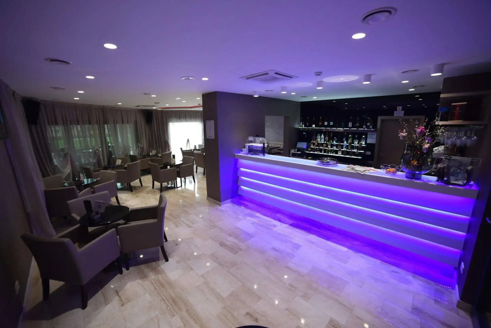 Foto - Royal Airport Hotel