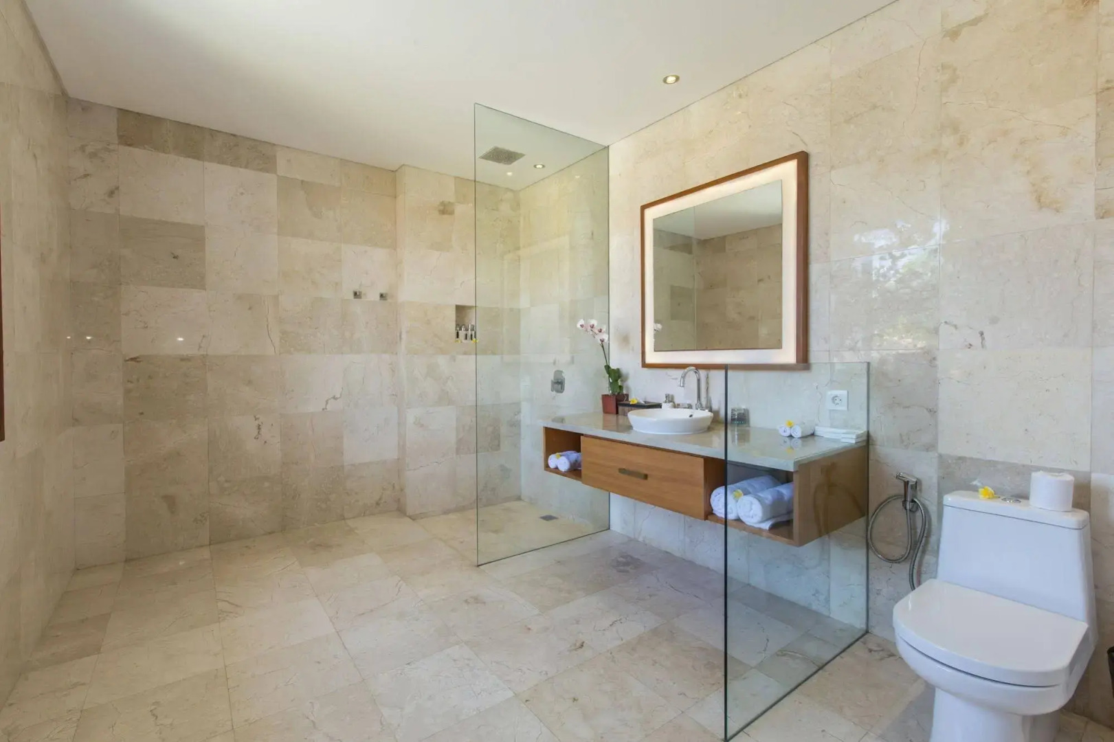 Foto - Beautiful Bali Villas - 6 mins walk to the beach