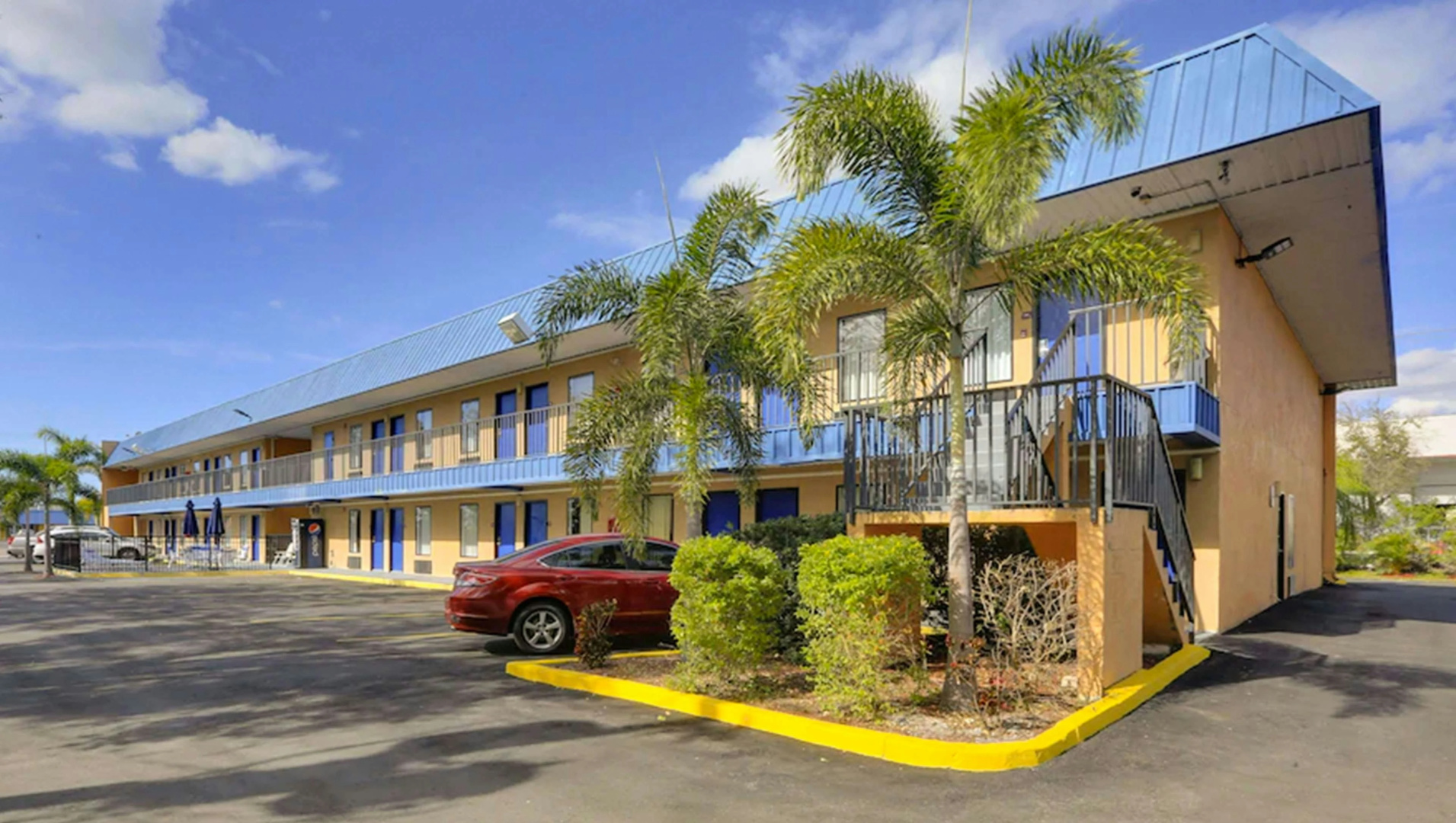 Photo - Magnuson Hotel Bradenton