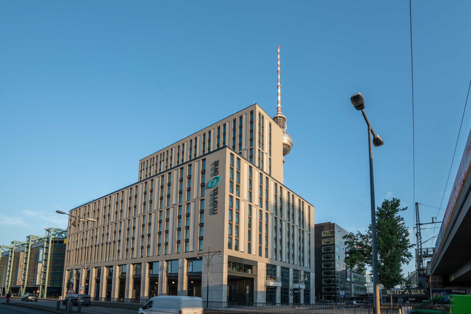 Photo - Motel One Berlin-Alexanderplatz