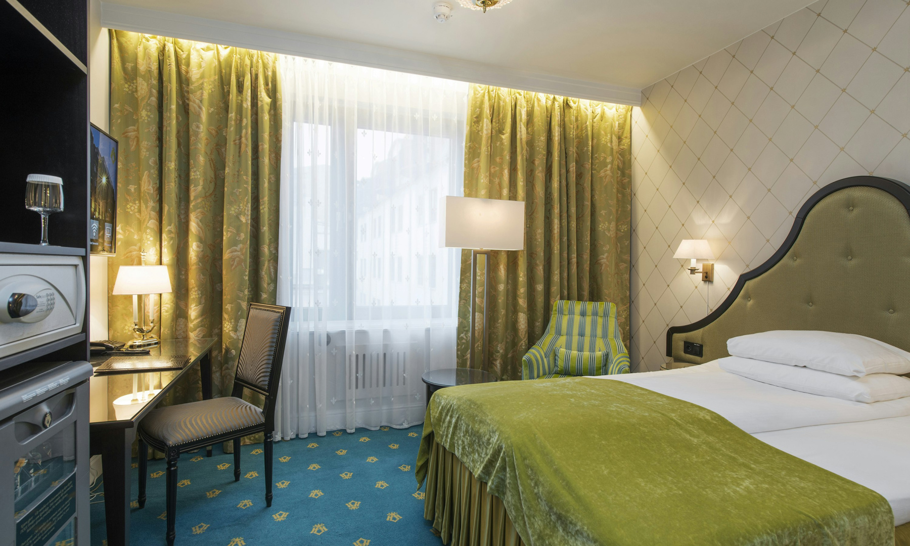 Photo - Hotel Bristol