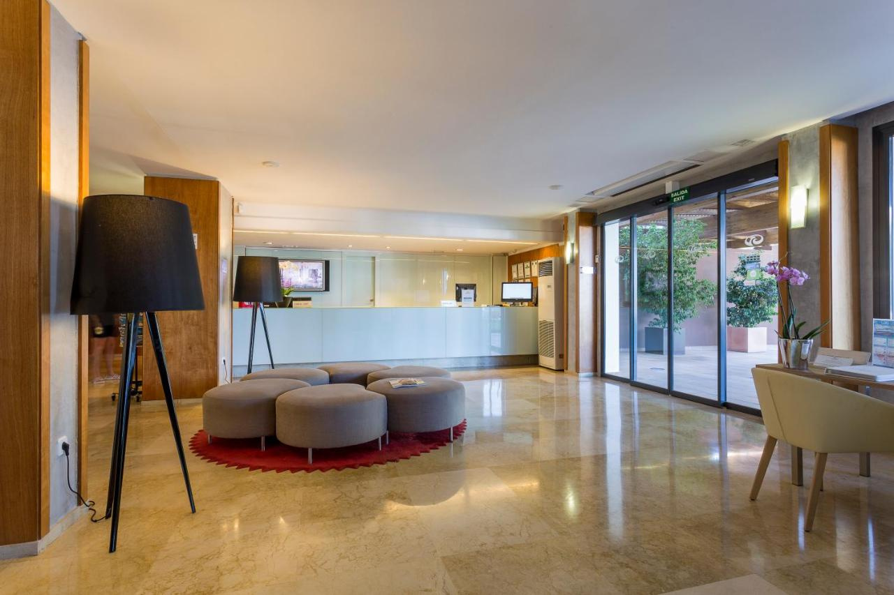 Foto - Palladium Hotel Cala Llonga - Adults Only