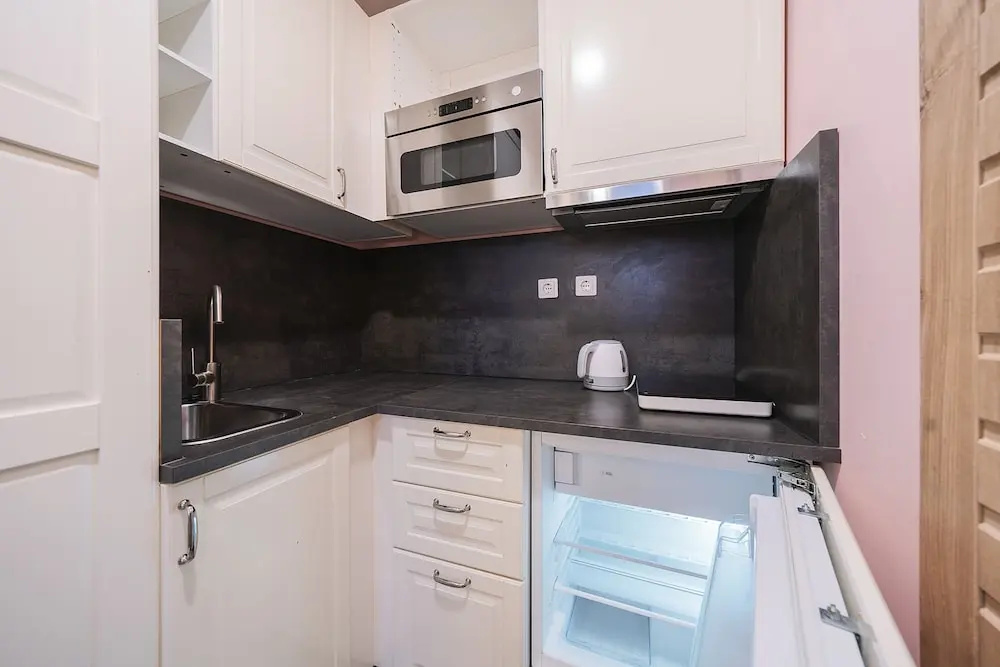 Photo - Station Self Check-in Apartments - Lollo Stay