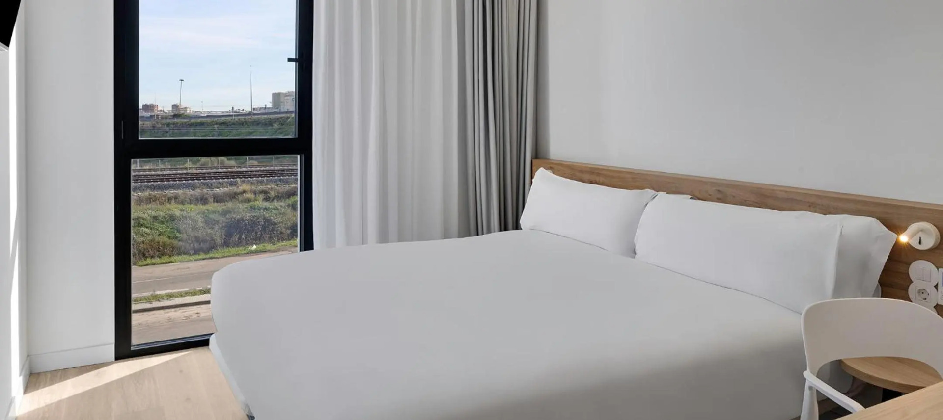 Foto - B&B HOTEL Valencia Alcàsser