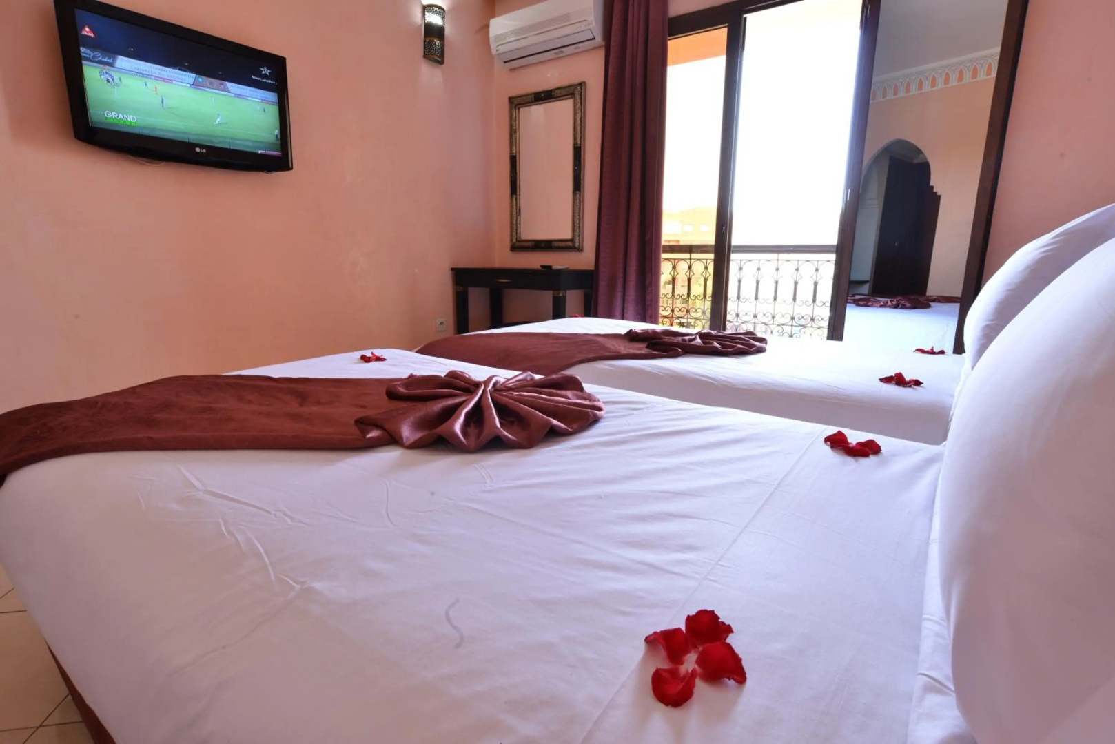 Photo - Hotel El Hadna