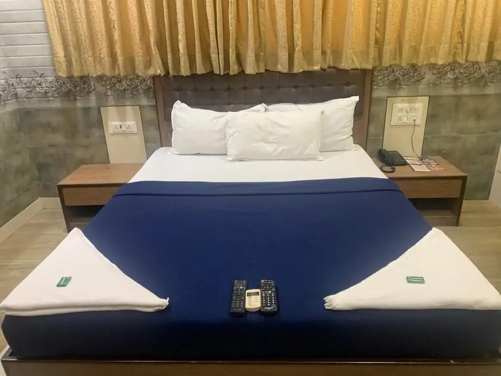 Photo - Hotel Royal Residency - Chembur