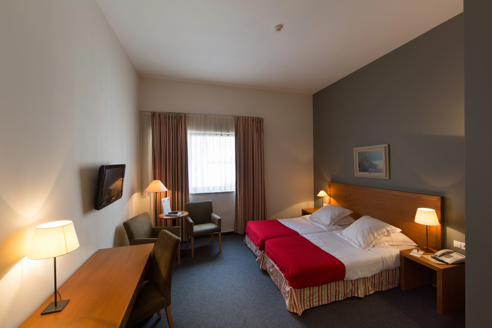 Photo - Ghent River Hotel