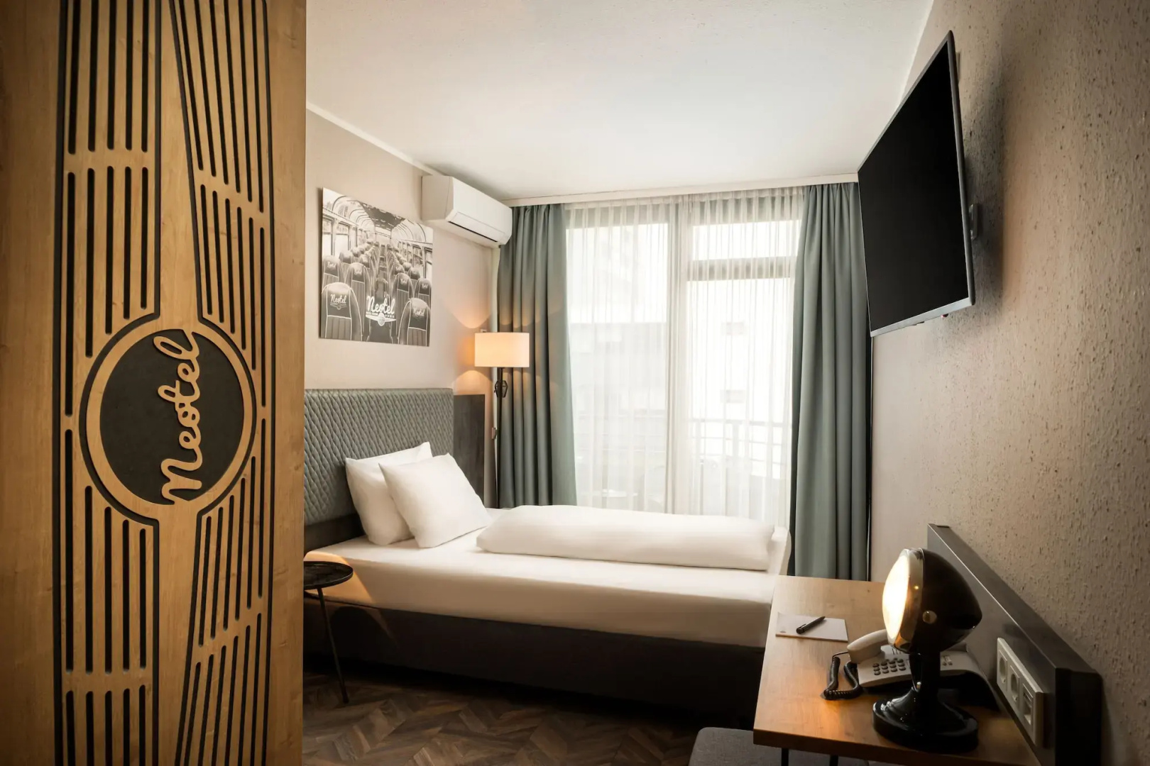 Photo - ANA Neotel, Trademark Collection by Wyndham