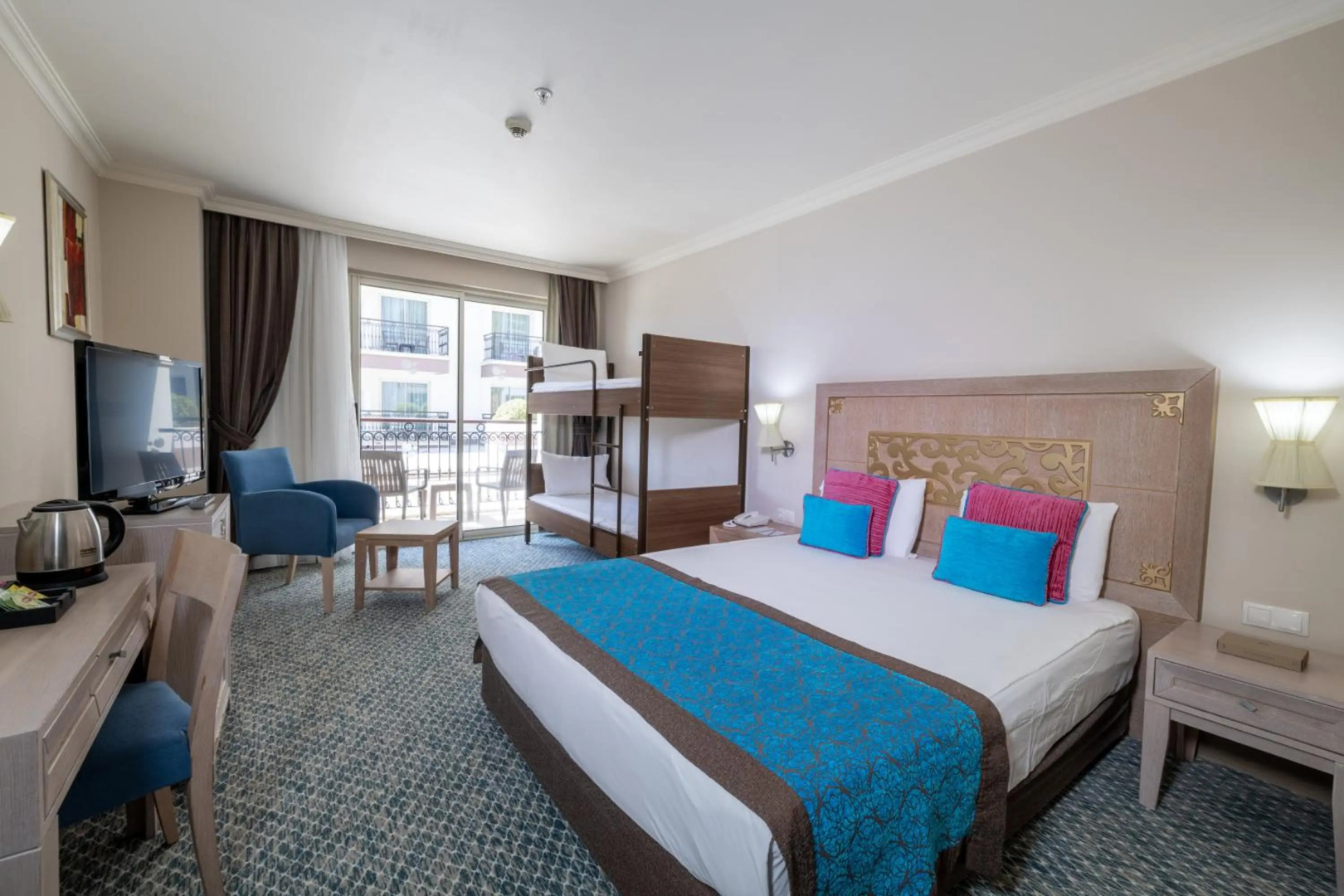 Photo - Crystal Family Comfort Collection - Ultimate All Inclusive