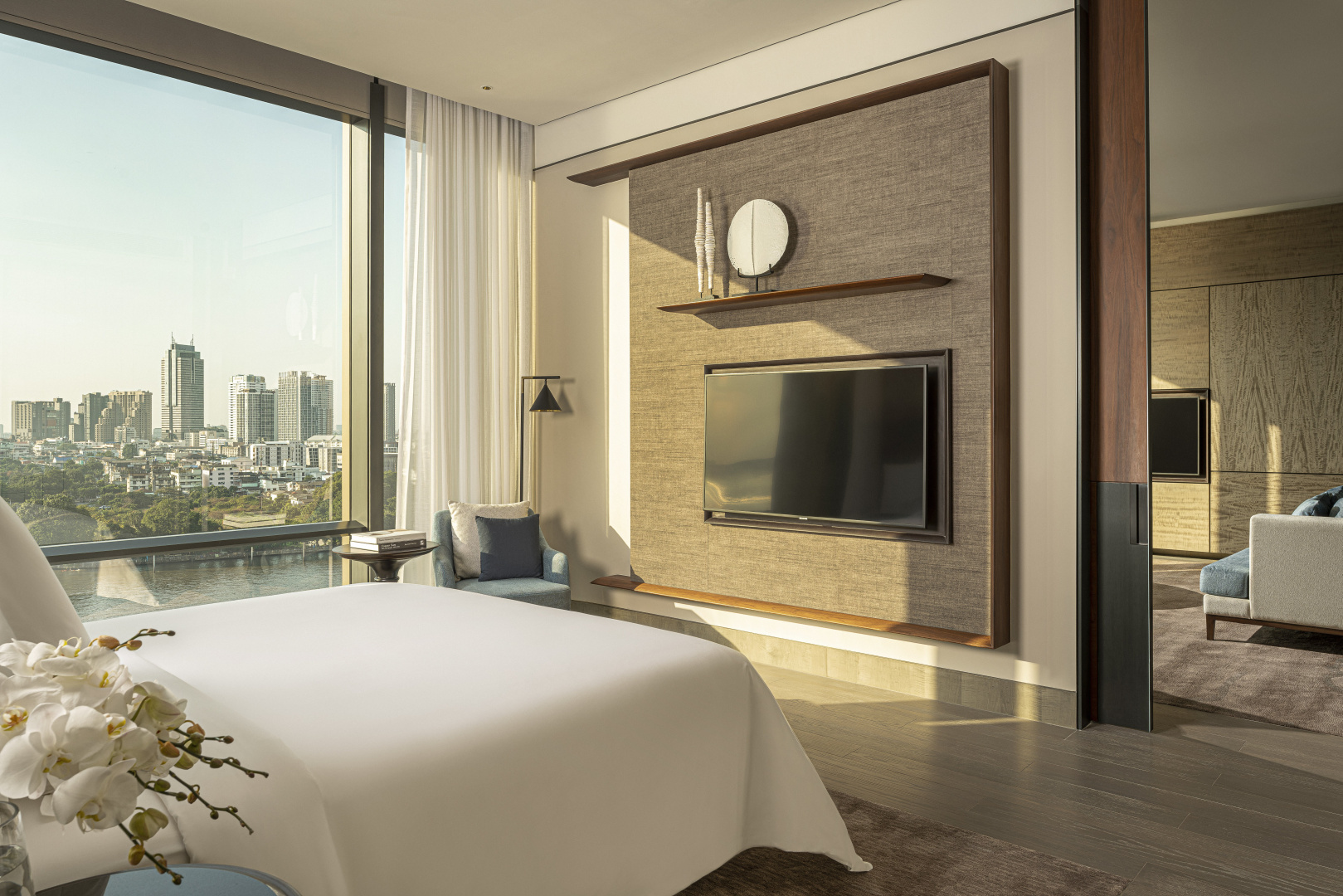 Photo - Four Seasons Hotel Bangkok at Chao Phraya River