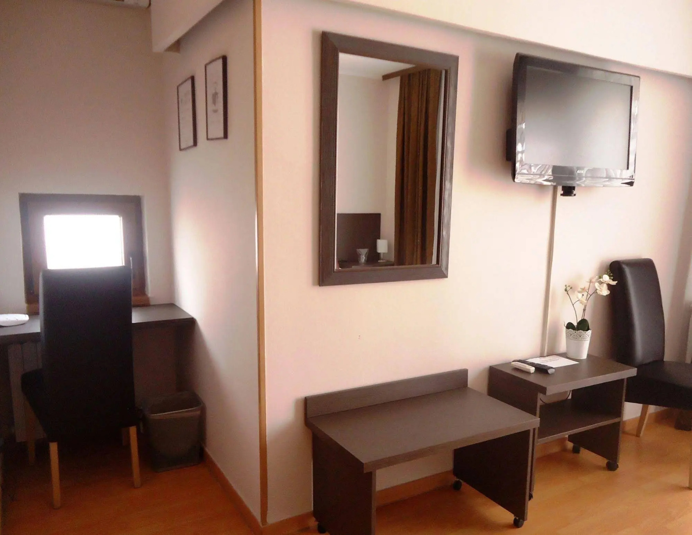 Hotel Divan