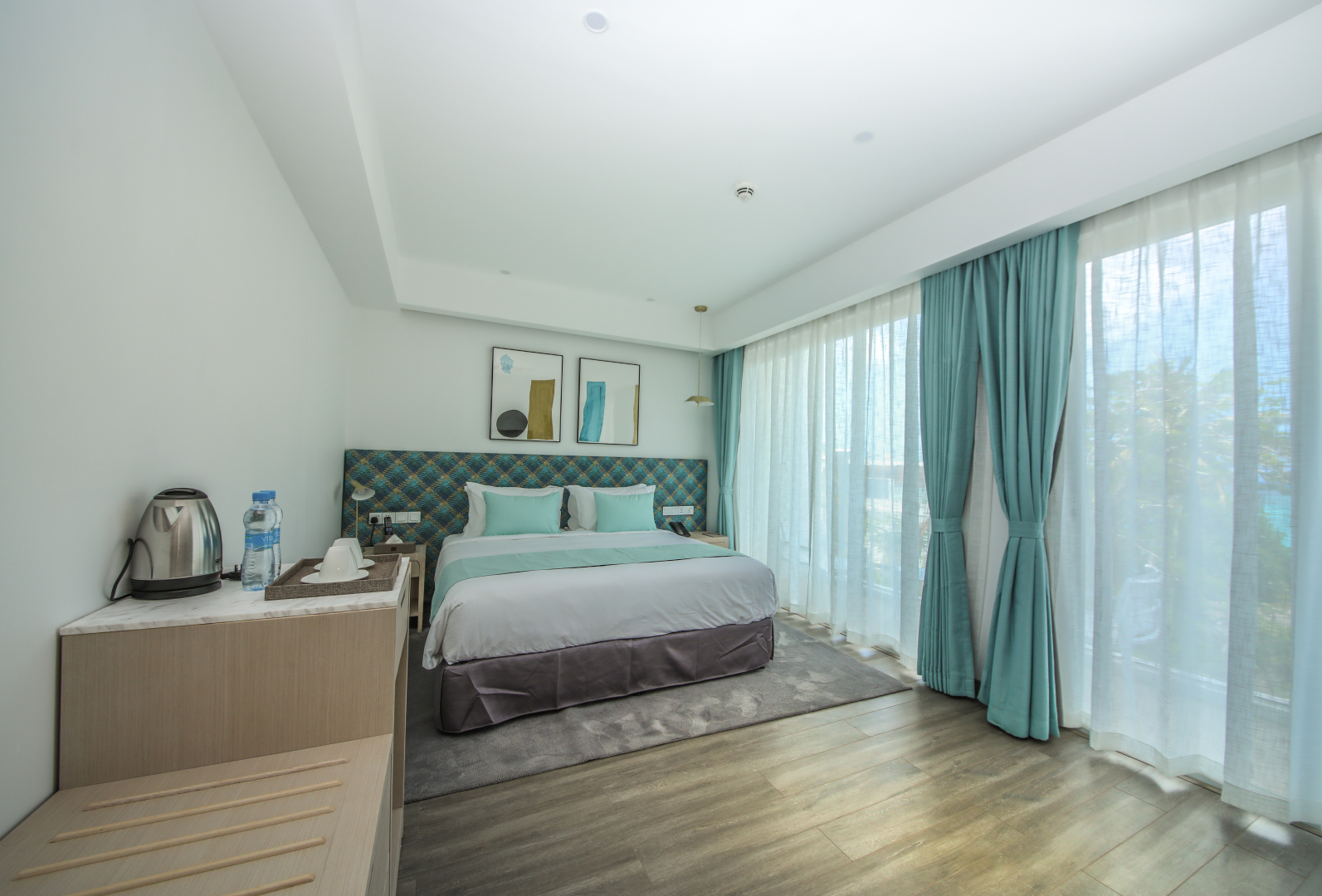 Photo - Ocean V Hotel