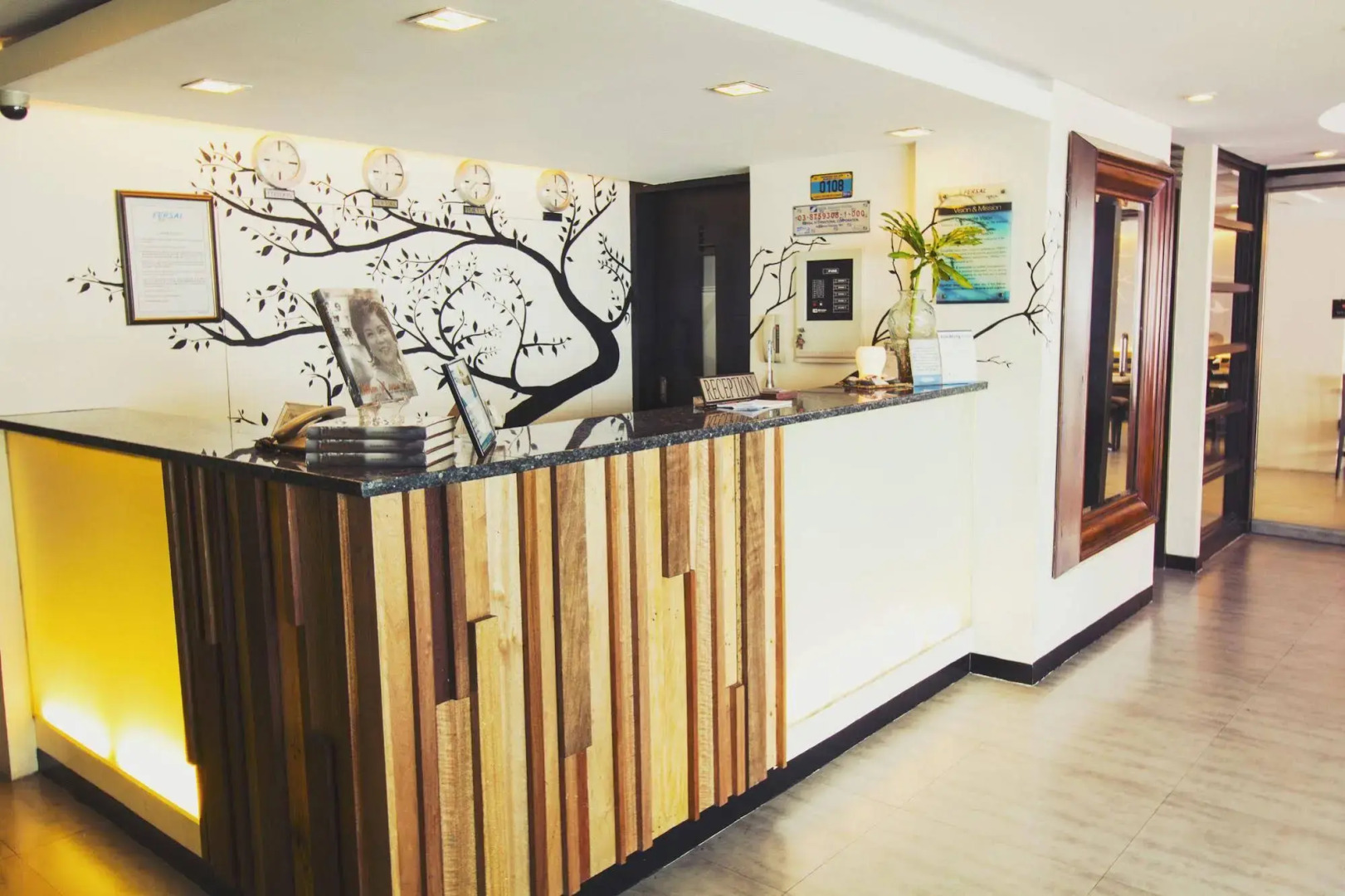 Photo - Fersal Hotel Neptune Makati