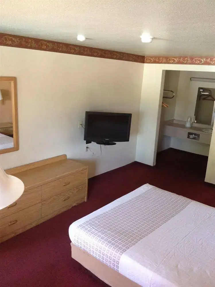 Foto - Travelers Inn - Phoenix