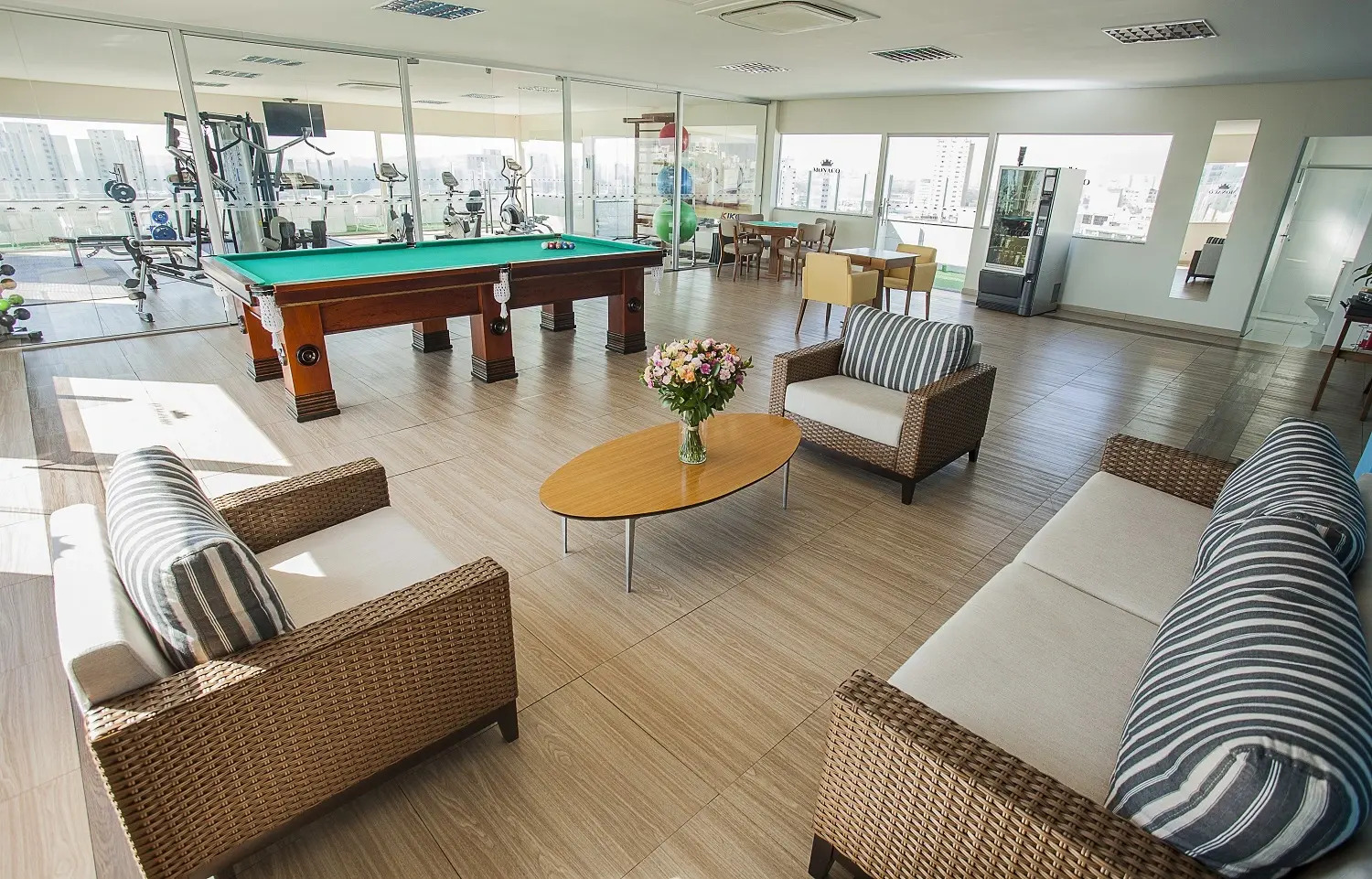 Foto - Summit Hotel Monaco