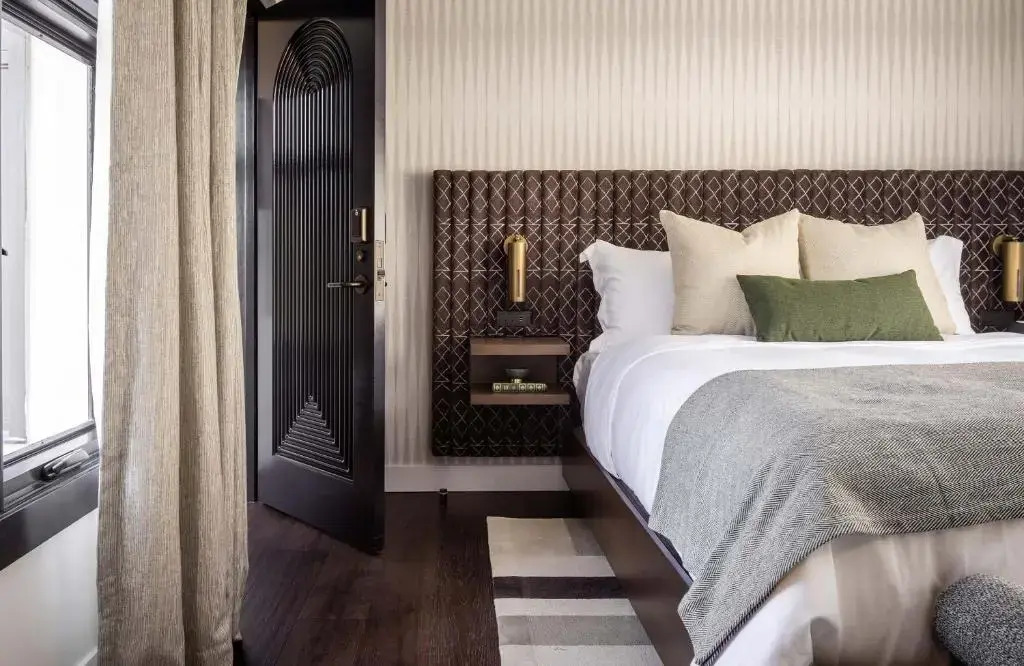 Photo - Orli La Jolla