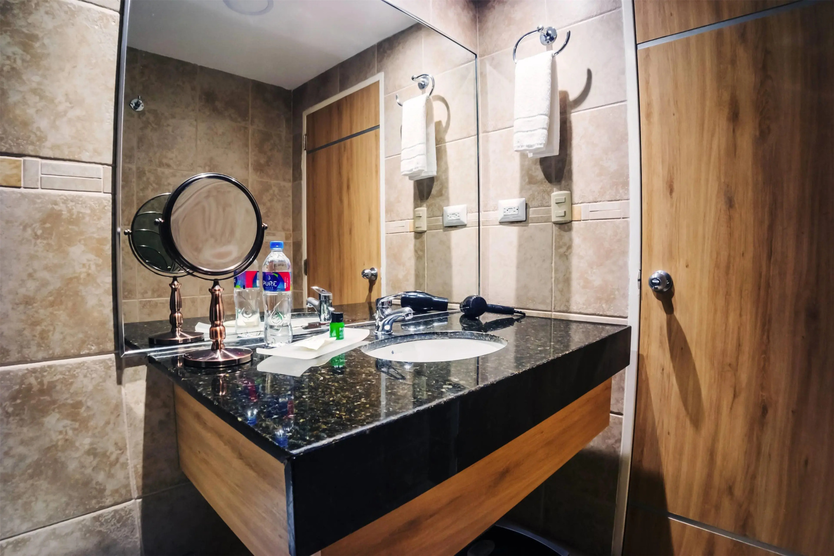 Foto - Tryp By Wyndham Guayaquil Airport