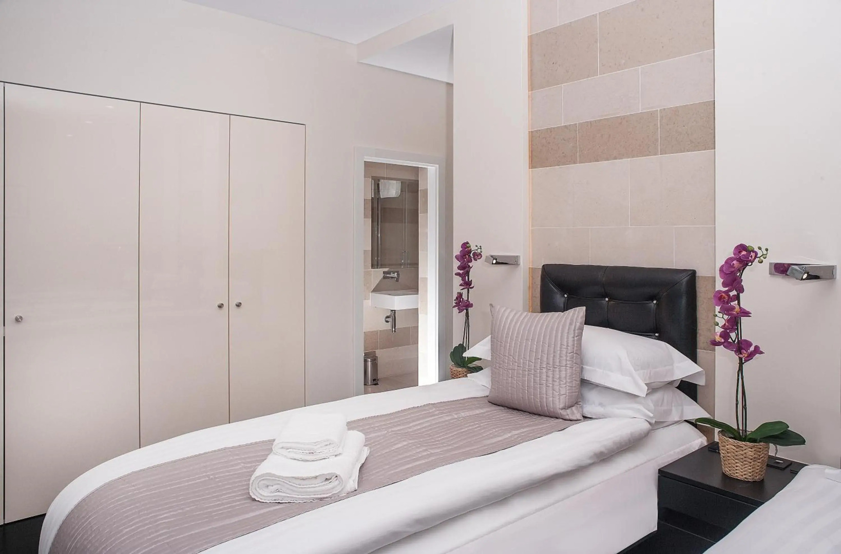 Photo - NOX Golders Green