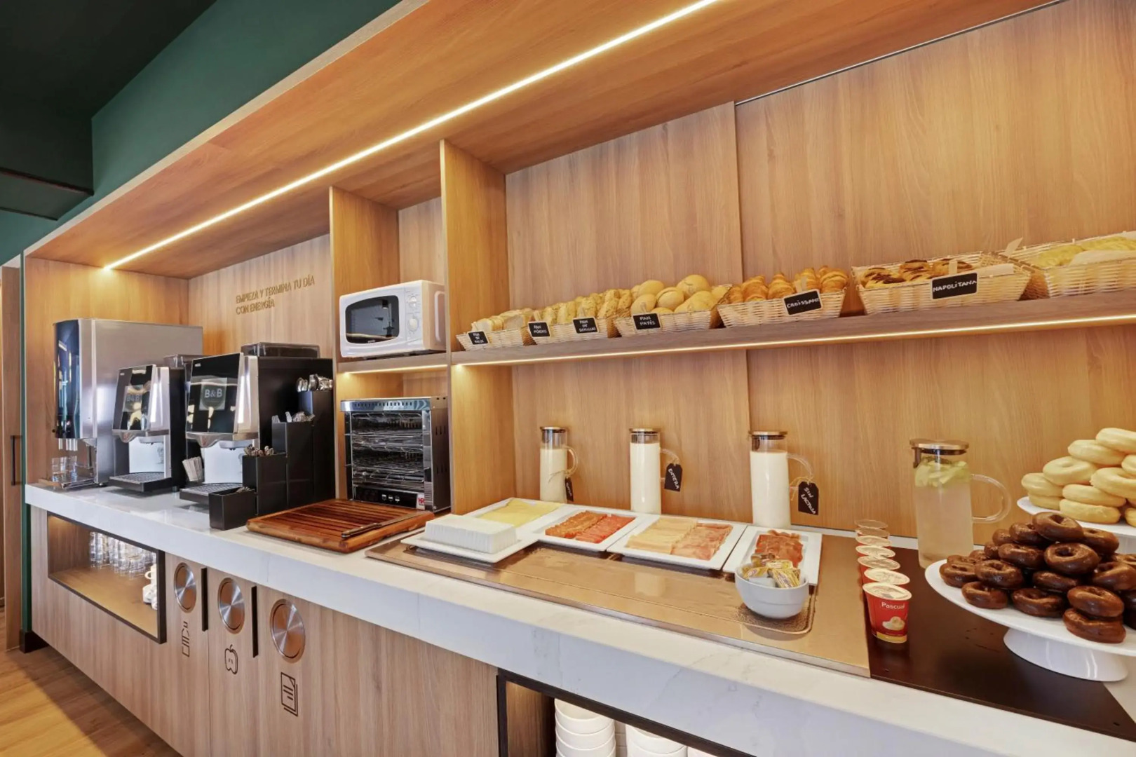 Photo - B&B HOTEL Santiago Milladoiro