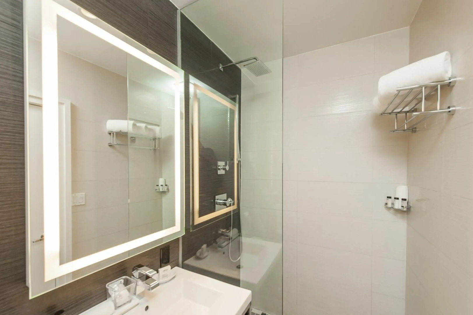 Photo - Four Points by Sheraton Midtown - Times Square