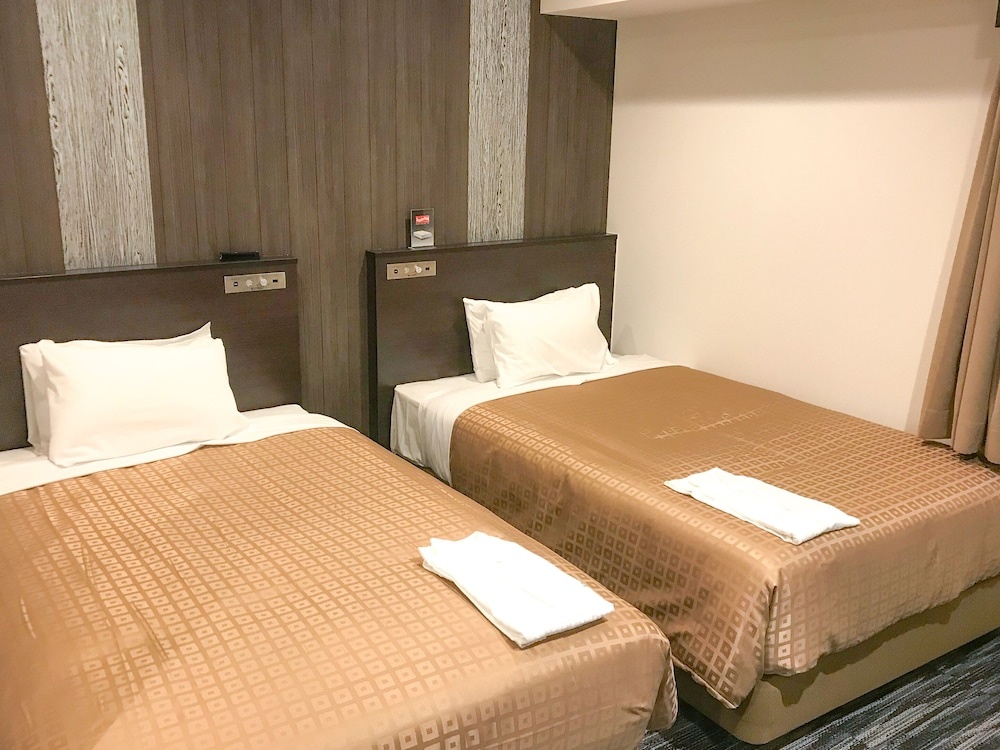 HOTEL LiVEMAX Takamatsu Eki Mae