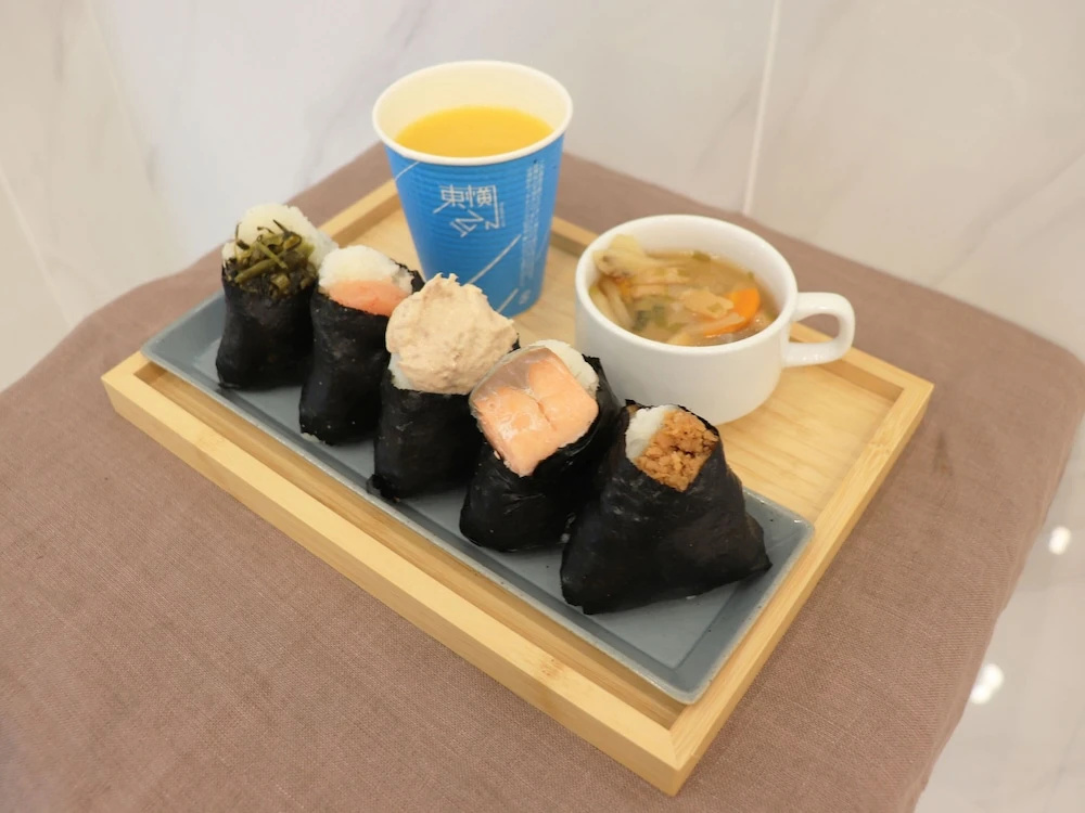 Photo - Toyoko Inn Osaka Bentencho