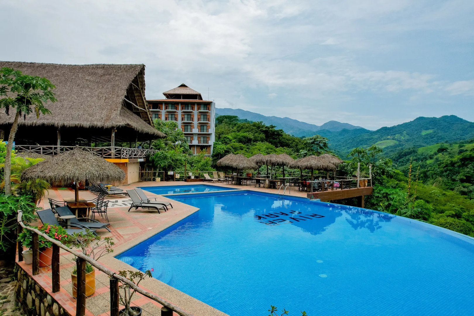Foto - River Park Hotel