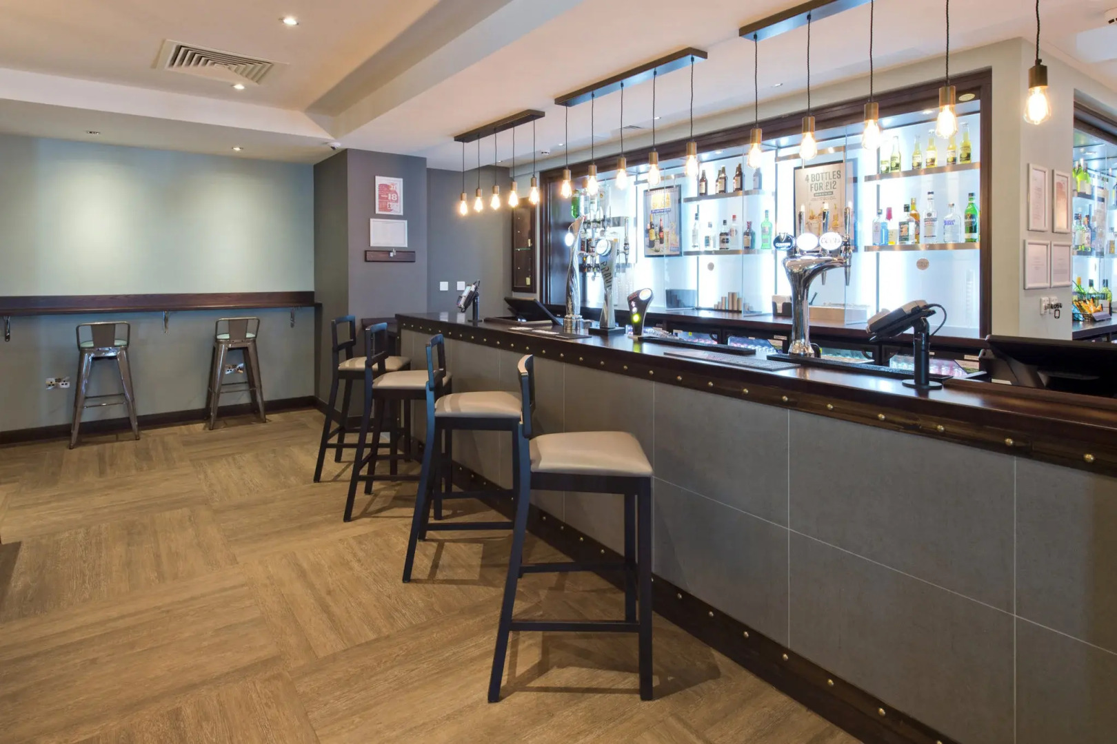 Photo - wembley stadium