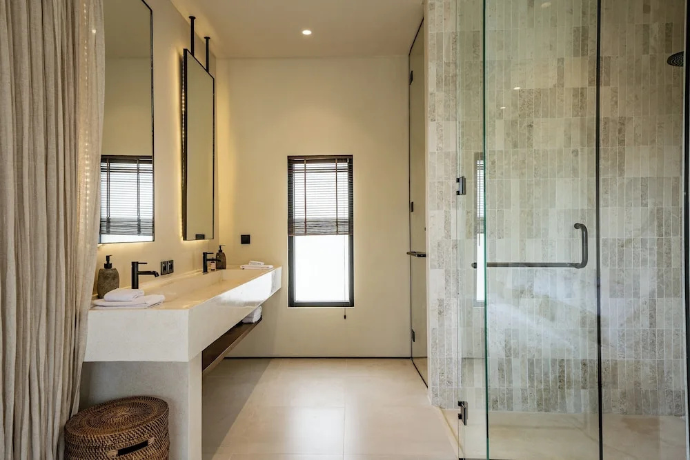 Photo - Villa Bōld x Gold At Bōld- Luxury Villas